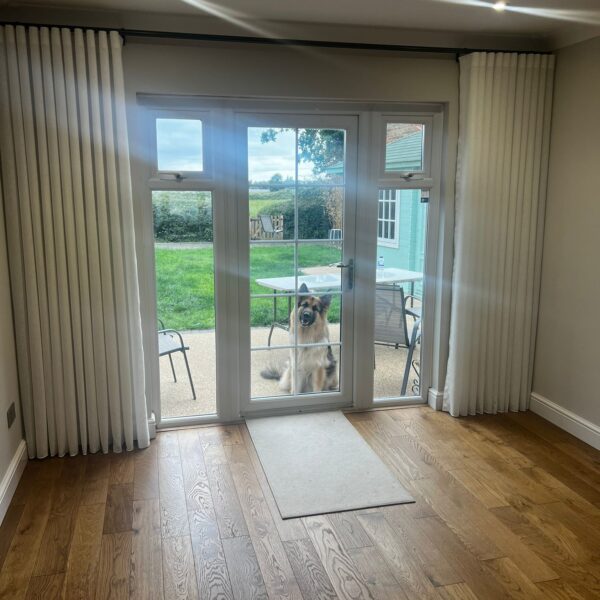 WhatsApp Image 2025-11-08 at 15.51.06 (1)